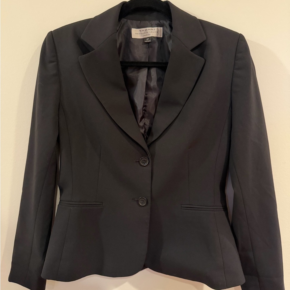 Tahari Women's Classic Black Suit Jacket - Petite